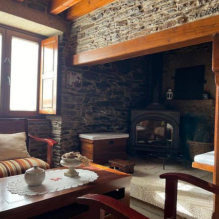 Casa Rural Dona Maria Ордес Экстерьер фото