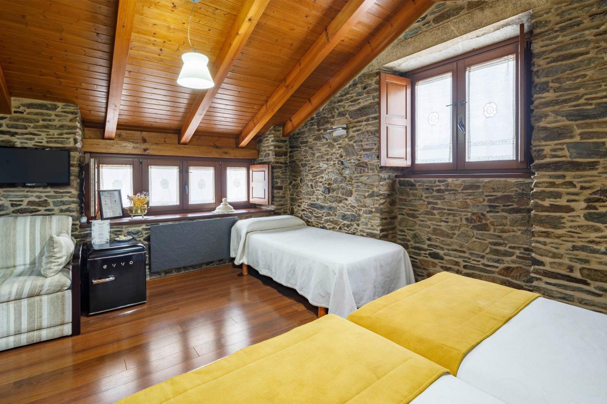 Casa Rural Dona Maria Ордес Экстерьер фото